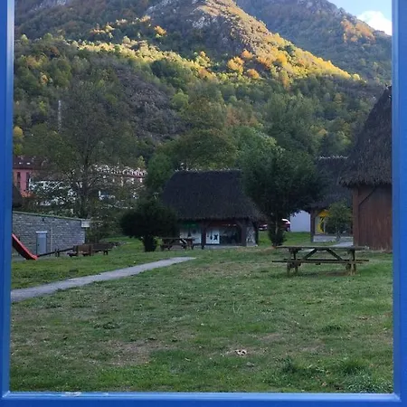 شقة La Vega De Somiedo 2 *