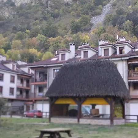 La Vega De Somiedo 2 Apartamento Pola de Somiedo